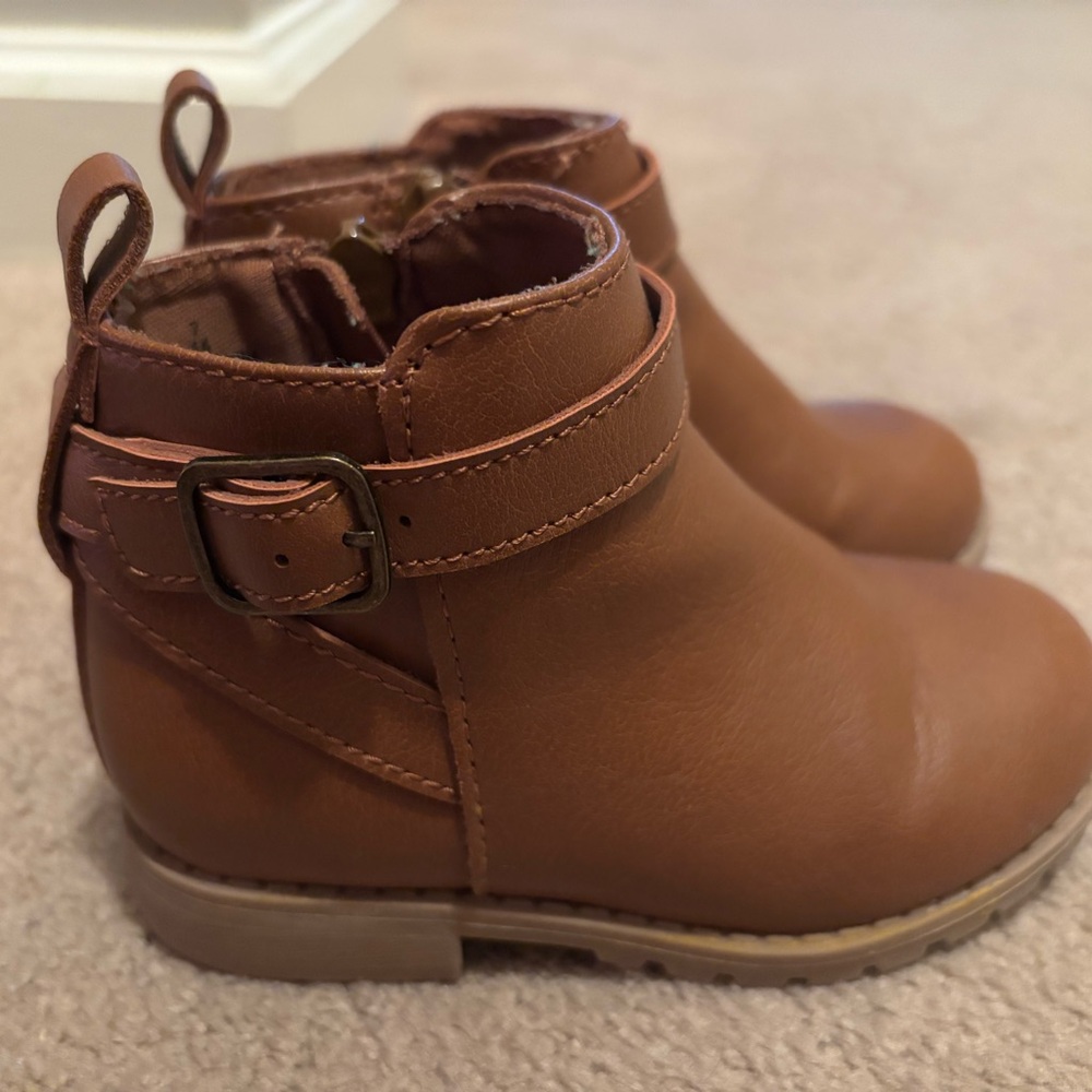 Old Navy Tan Kids Boots with zipper.
